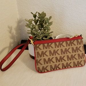 Michael Kors wristlet